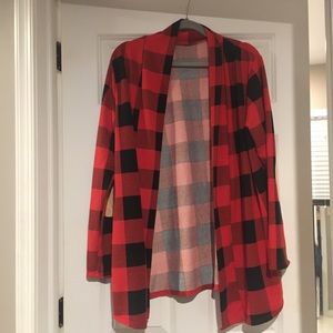 Xxl red and black buffalo check cardigan